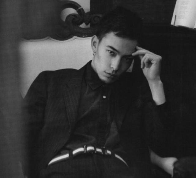 男士冬季的刘海也很帅气,看看你的脸型适合哪种!