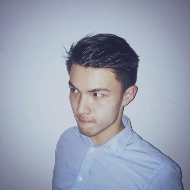 新出的中国男模,我觉得是新生代这一波人里最高级独特的了!