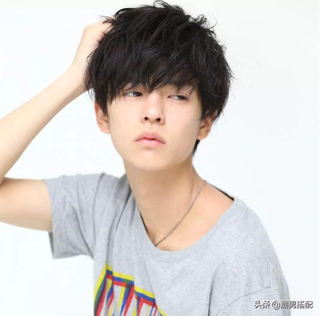 男生日系清新发型推荐,文艺范十足!