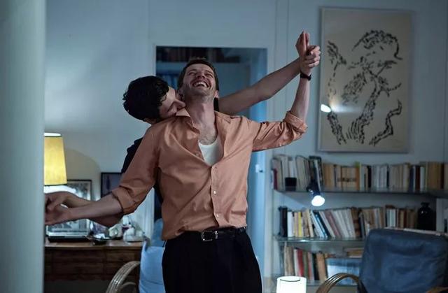 耻度大到全片马赛克,这种爱情浪得太动人