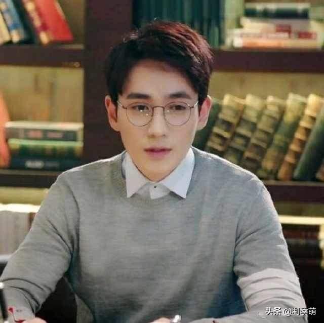 男明星证件照,第4个你认识吗?网友:好帅!