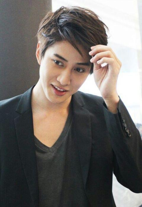 泰国最帅的几位男明星!网友:请别跟我抢James!