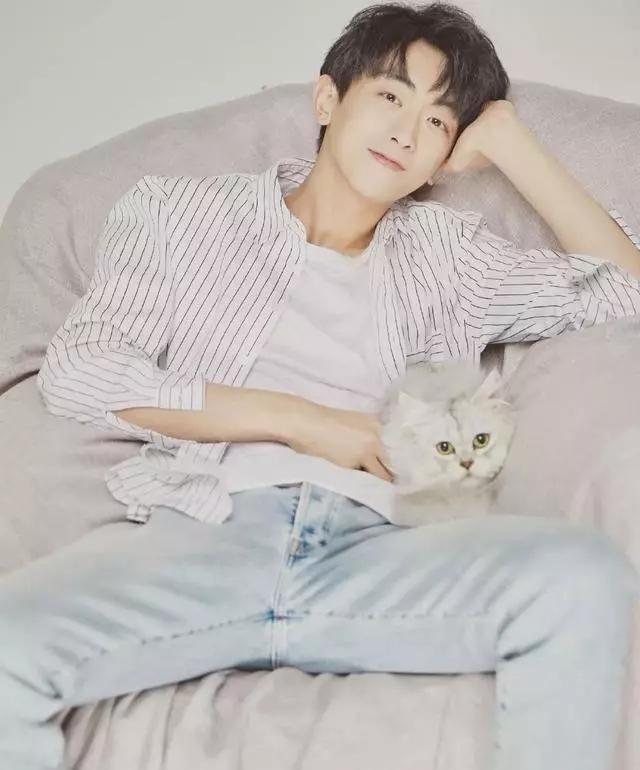 男生穿什么显腿长?穿搭终极指南在此!