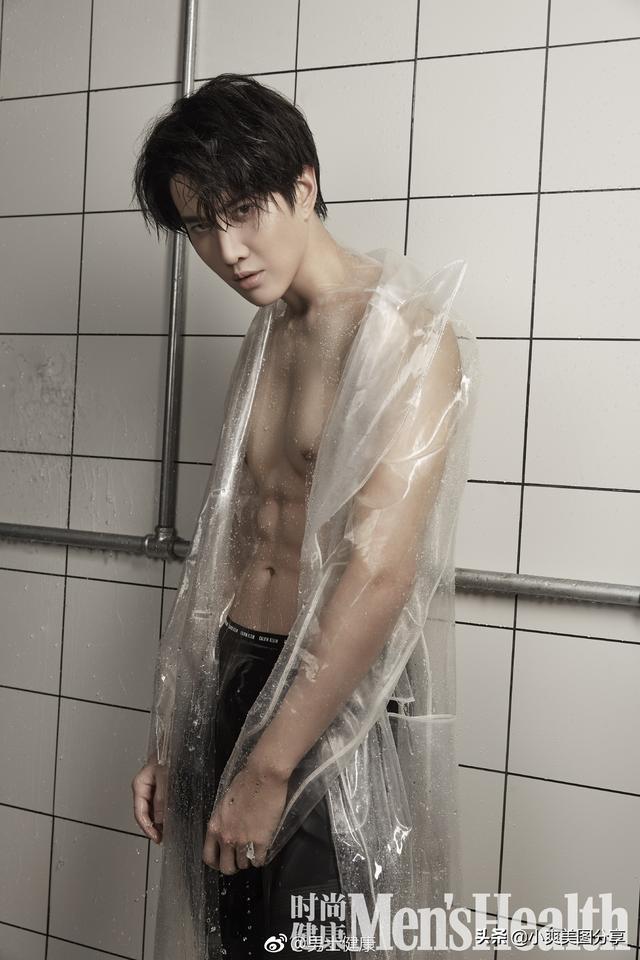 泰国男神Mike,健身有成努力拼搏