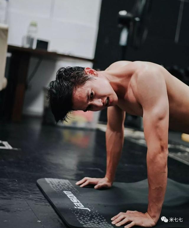 我发现惹泰国最帅的男孩纸!!三胖Jamesji