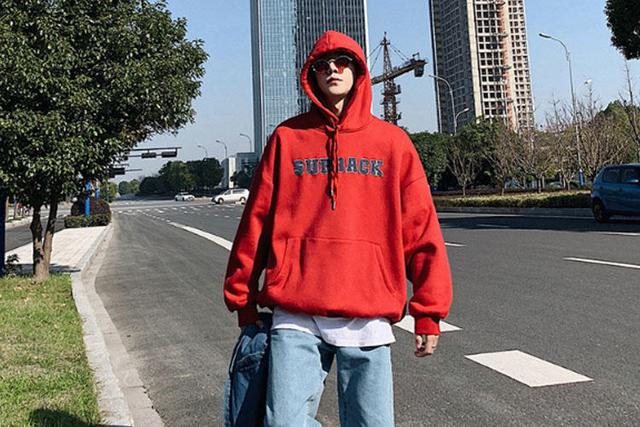 基础卫衣挑花眼,圆领和连帽到底有什么区别?