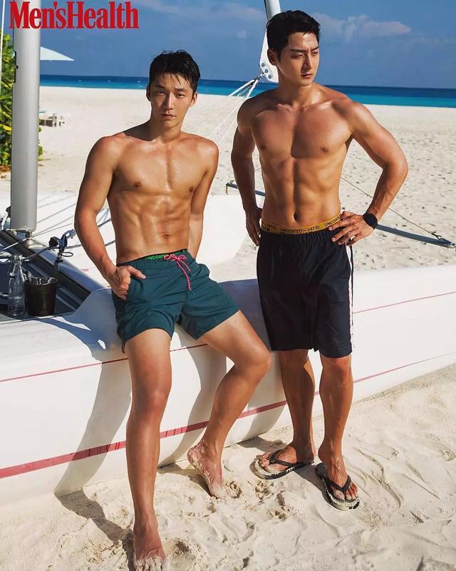 大胸肌泳裤男模轮廓太明显,大鼻子配腱子肉真是超可口