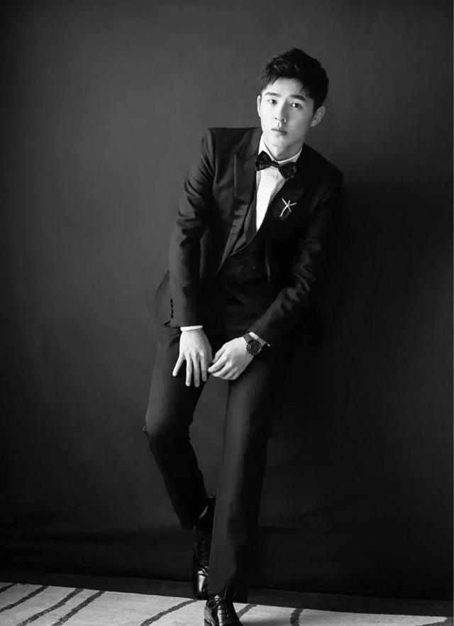 刘昊然时而霸道系,时而小清新,时而呆萌可爱