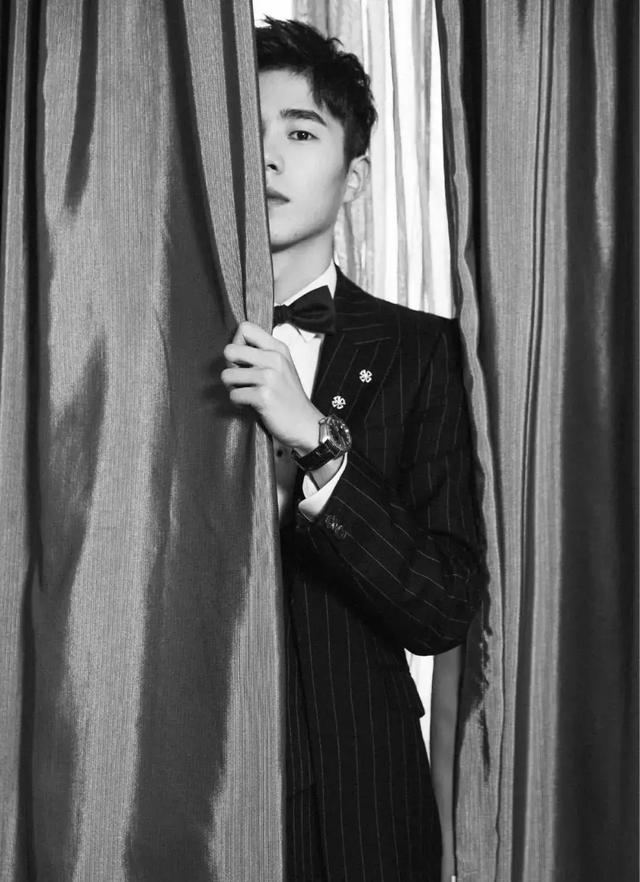 刘昊然时而霸道系,时而小清新,时而呆萌可爱