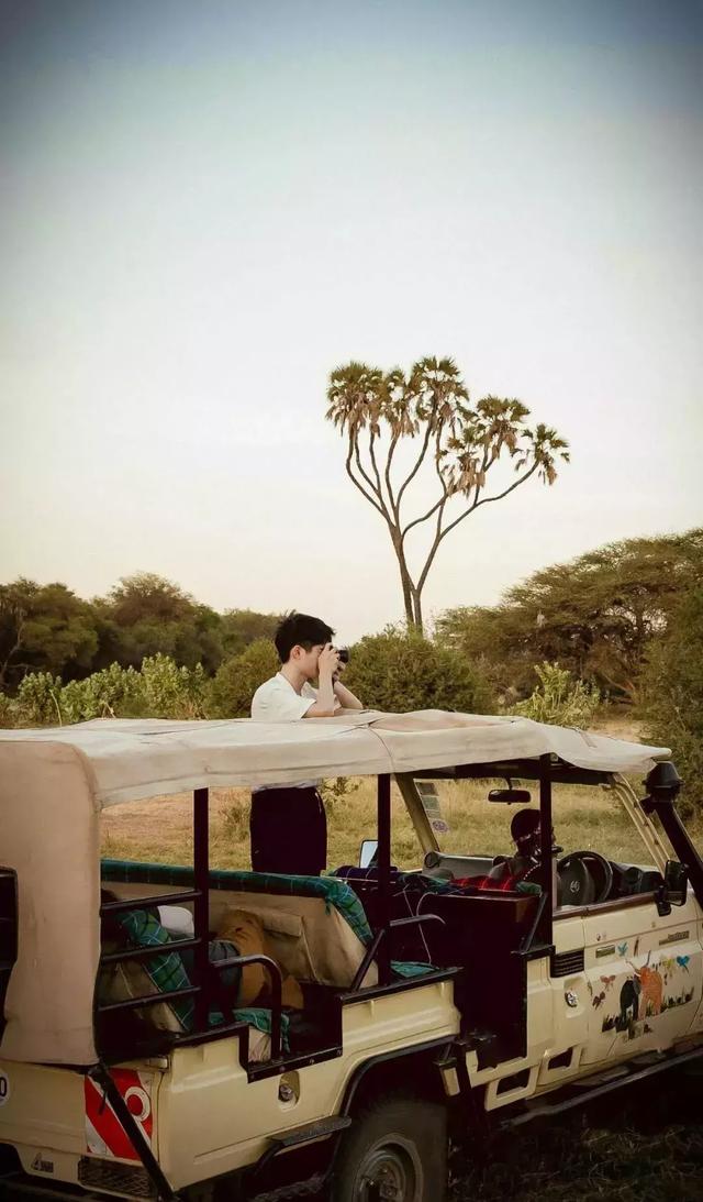 刘昊然时而霸道系,时而小清新,时而呆萌可爱