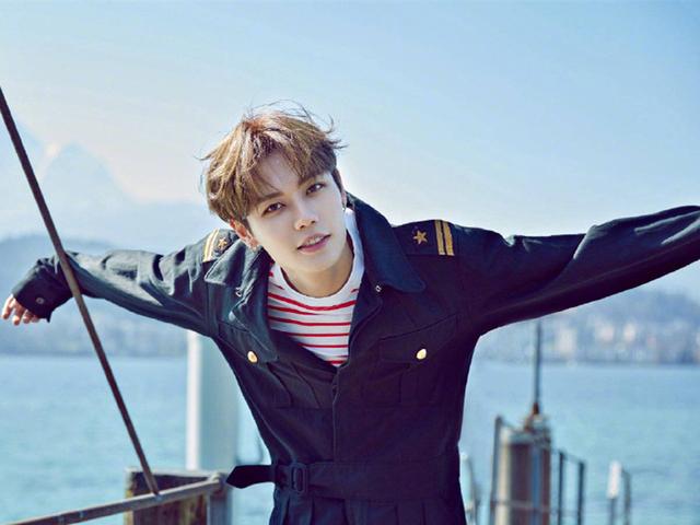 林彦俊全新大片来袭,7套造型齐上线,制霸秒变时髦精!