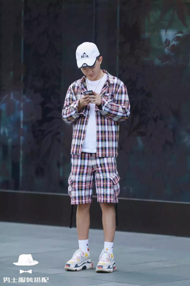 格子衬衫是理科男的土气标签?今天我们就要为它平反!