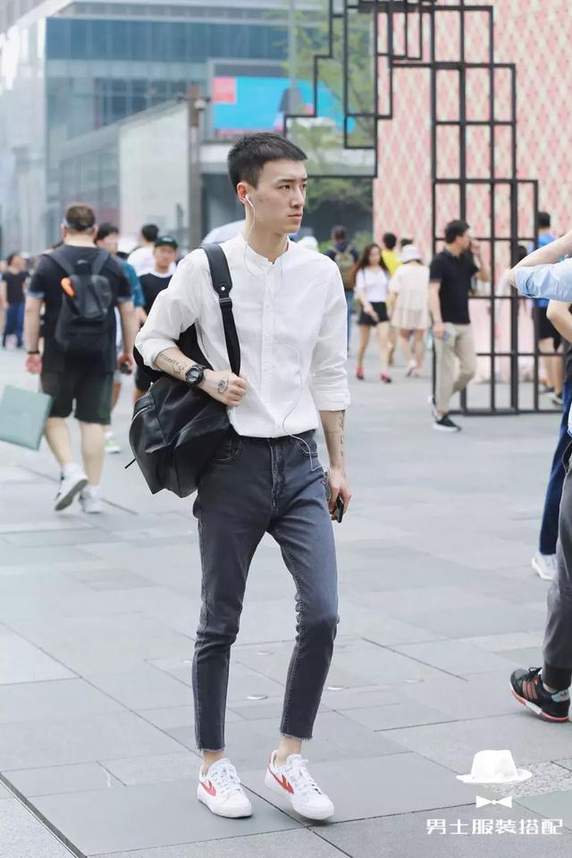 如何将基础款的衬衫穿出高级感?