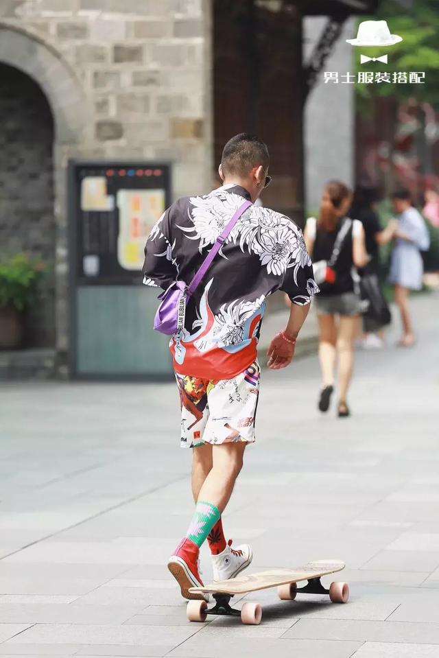 “养眼”的街拍着装,到底应该怎么穿?