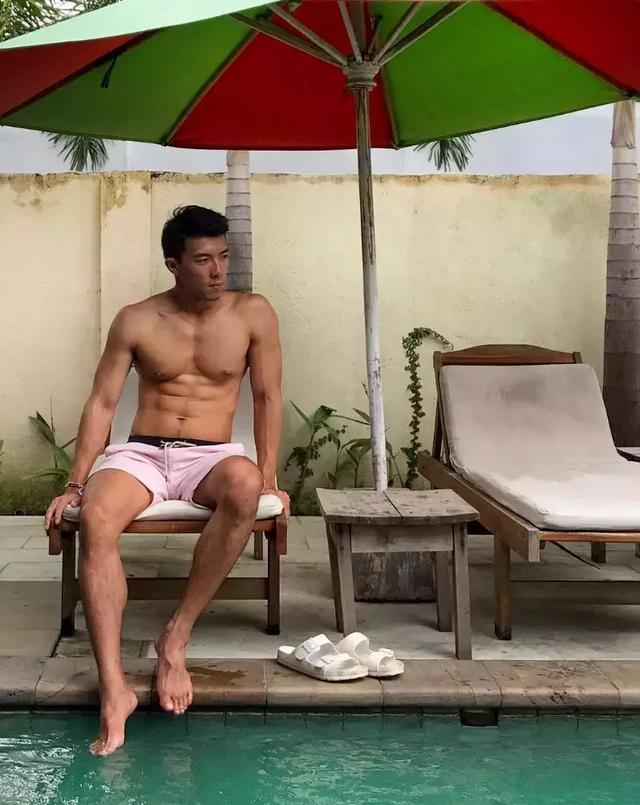 又一台湾小鲜肉走红,因为这张爆图!