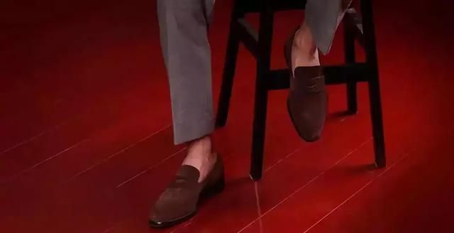 这双神鞋要怎穿?穿对了就是绅士!