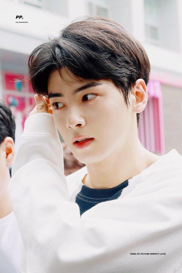 看似是「白斩鸡」的车银优肌肉又升级了:硬汉气质扑面而来