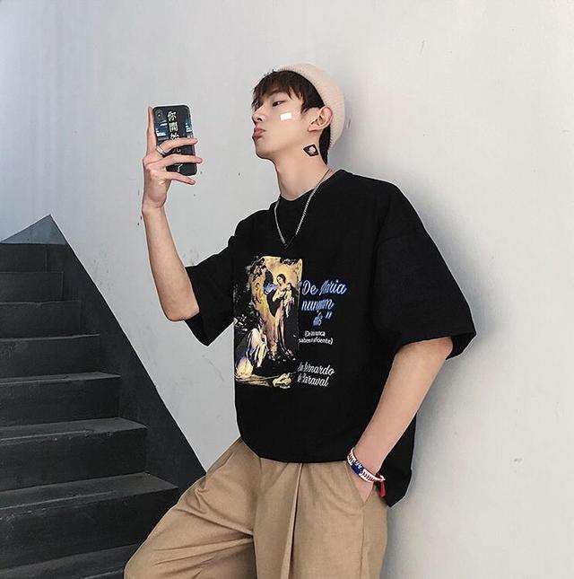 这几款衣服上身,足以引爆潮流风