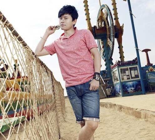 演唱会展露肌肉的张杰,真不是一般的帅