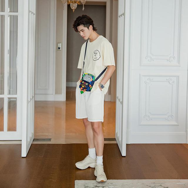 要快速搭出时尚感?岂能少了它