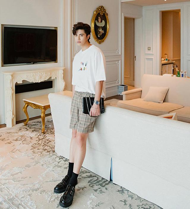 要快速搭出时尚感?岂能少了它