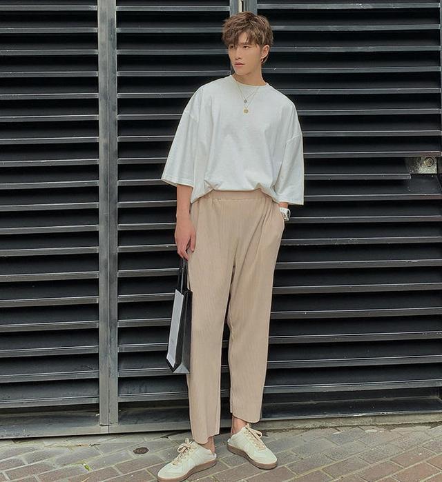 要快速搭出时尚感?岂能少了它