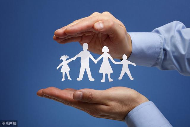 男子上海地铁站内猥亵3岁半男童,被判有期徒刑6年