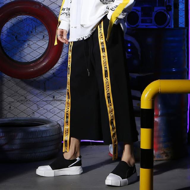 牛仔裤称霸街头,最经典的要数这三条