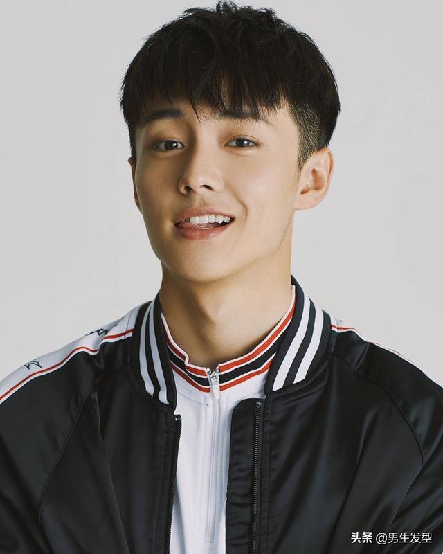 男生千万别留“过耳”发型,这4款短发刚刚好,帅气又时尚