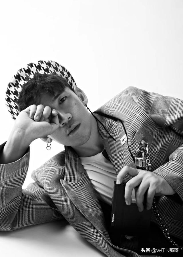 这位小狼狗摄影师镜头下的帅哥们,一个帅过一个,都可称天菜男神