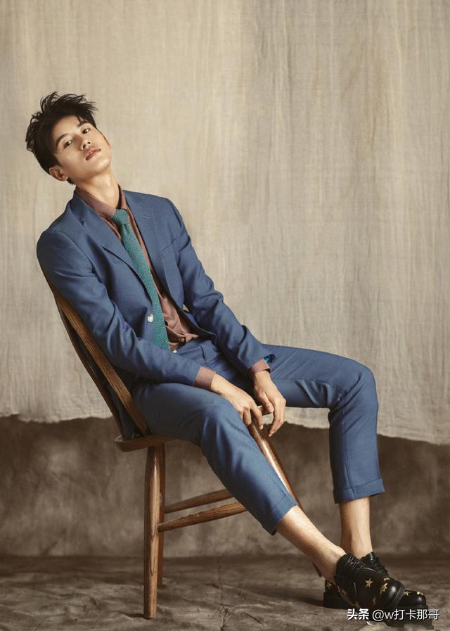 被网友赞综合了彝族男生各种帅,这位新晋荧屏硬汉,确实非常可以