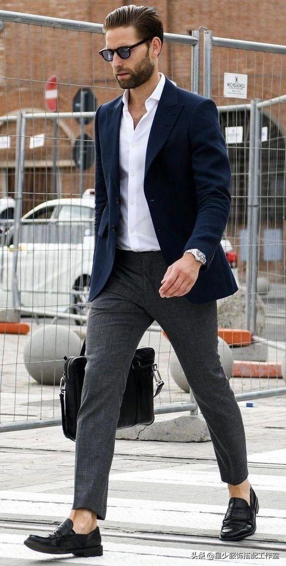 高手穿衣讲究品位,傻瓜穿衣讲究昂贵