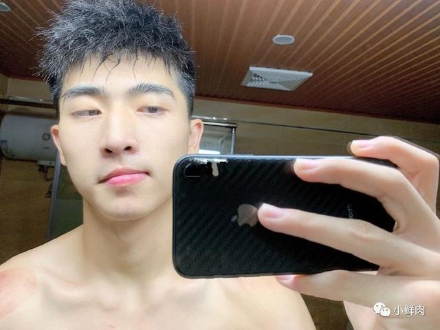 193cm西安体院校草火了,身材好到令人发指