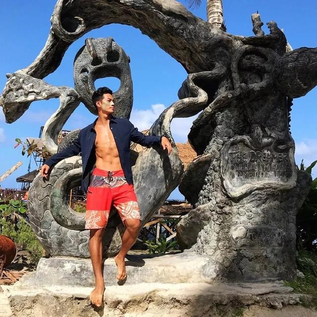 曾经红极一时的亚洲先生朱晓辉,如今身材怎么样了?