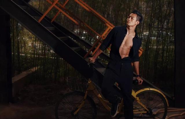 曾经红极一时的亚洲先生朱晓辉,如今身材怎么样了?