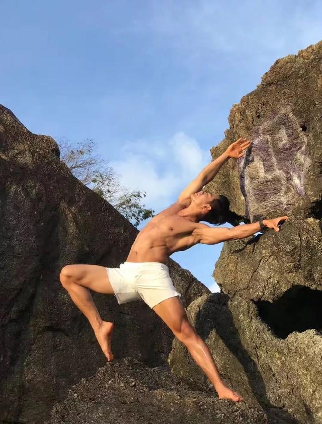 曾经红极一时的亚洲先生朱晓辉,如今身材怎么样了?