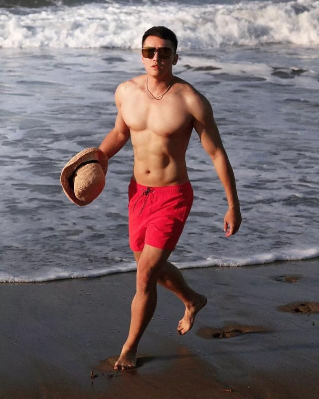 被爆是青峰的前男友?男模刘雨凯这身材也太可以了吧