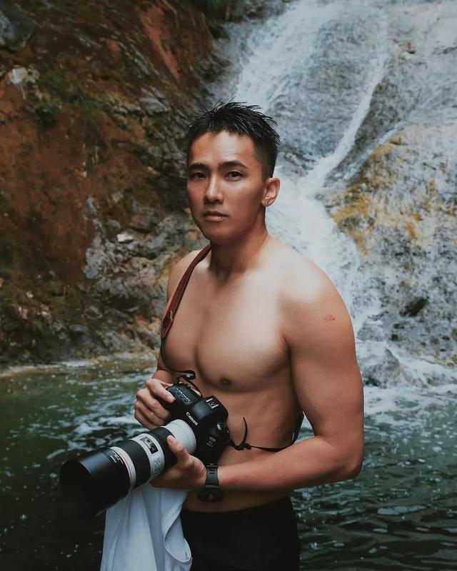 被爆是青峰的前男友?男模刘雨凯这身材也太可以了吧