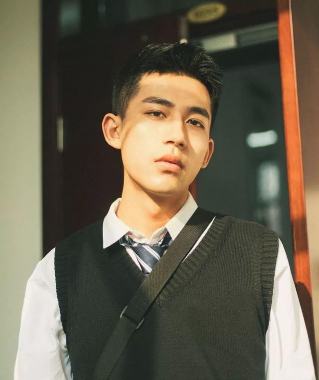 南京林业大学97年的校草!青春气息扑面而来