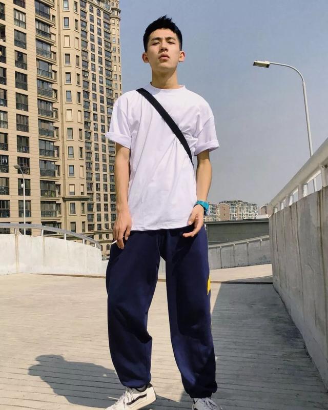 南京林业大学97年的校草!青春气息扑面而来