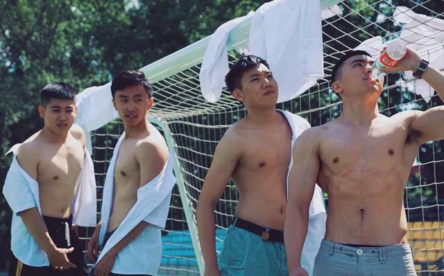 185CM东北电力大学肌肉男谢松锤,他的视频你看过吗?