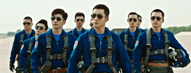 韩东君这完美的身材,连男明星都为他点赞