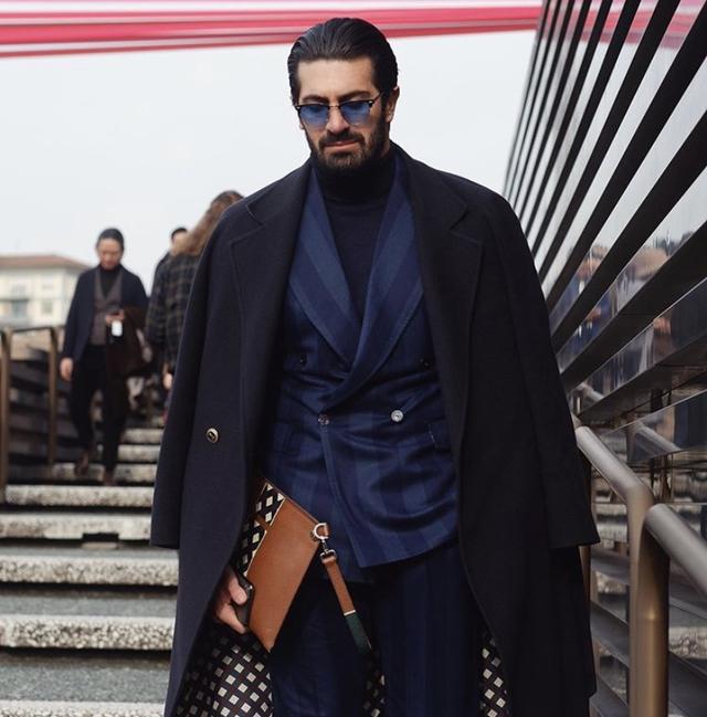 男人品位越高,在这3个方面穿的越“少”