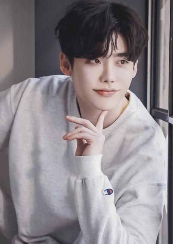 韩国高颜值14位实力派男明星,你最想嫁给谁?