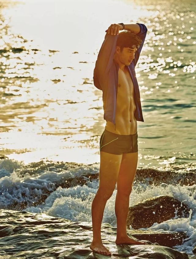 靠眼睛能隔空撩到人无法自拔,岛国最浪男模硬照一览