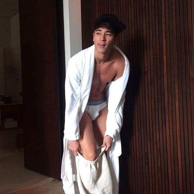 靠眼睛能隔空撩到人无法自拔,岛国最浪男模硬照一览