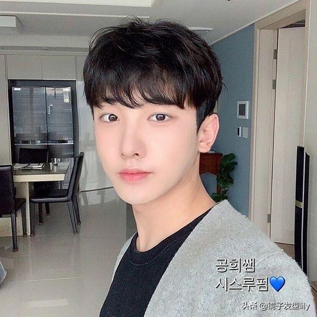 最受年轻男士欢迎的发型,烫个就是不一样,帅气更有型