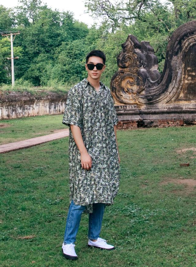 与乔欣主演《我不能恋爱的女朋友》,今穿花衬衫牛仔裤,个性吸睛