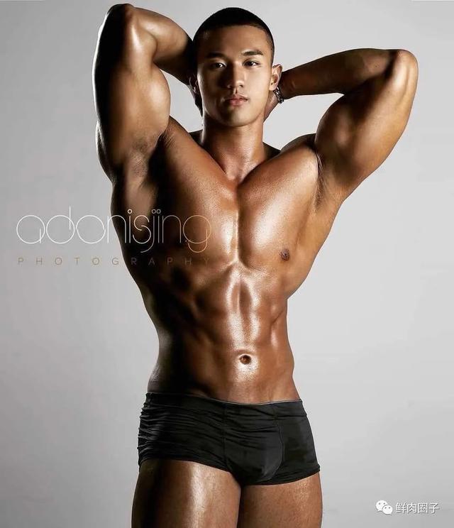 现在的大肌霸,真是一个比一个大