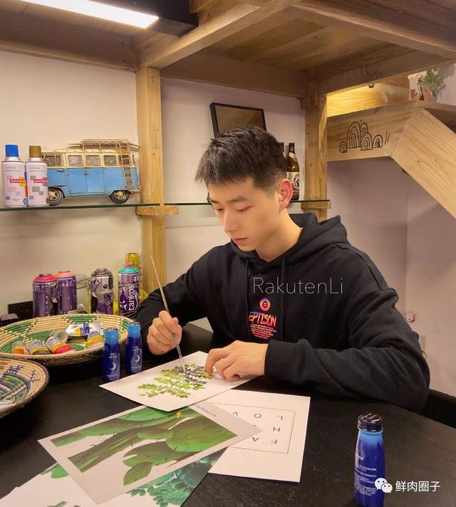 刷完这波肌肉小奶狗!网友:只恨我不是肖一遣